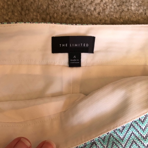 Cute Limited Pencil Skirt! - Picture 4 of 6